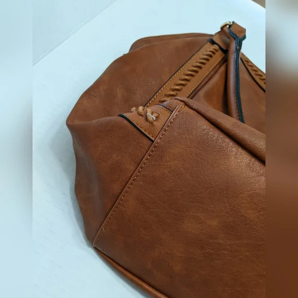 Brown Faux Leather Purse - Picture 16 of 16